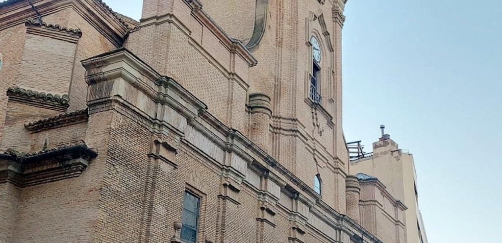 Basílica de San Lorenzo 1 horarios de misa de Basílica de San Lorenzo en Huesca