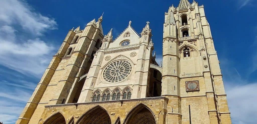 horarios de misa de Catedral de León en León