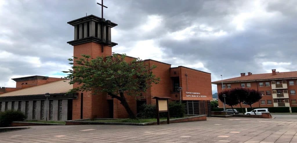 horarios de misa de Centro Parroquial Santa Maria de la Fresneda en Siero