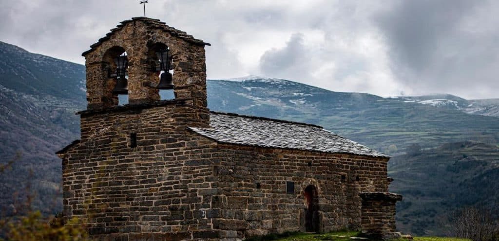 Ermita de San Quirce de Durro 1 horarios de misa de Ermita de San Quirce de Durro en la Vall de Boí