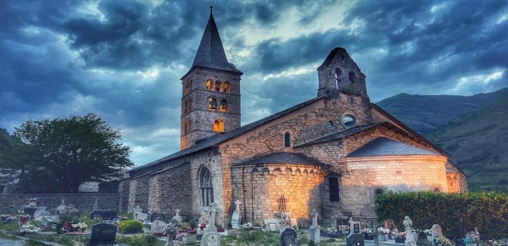 horarios de misa de Església de Santa Maria D'Arties en Artiés