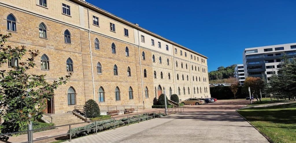 horarios de misa de Franciscanas Misioneras de María en Pamplona