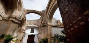 horarios de misa de Iglesia Mayor de Santa Cruz en Écija