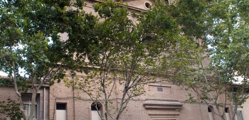 horarios de misa de Iglesia Parroquial de Nuestra Señora de Altabas en Zaragoza
