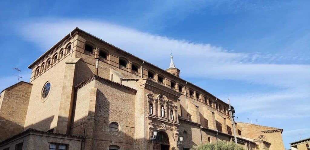 horarios de misa de Iglesia Parroquial de San Francisco de Asís en Barbastro