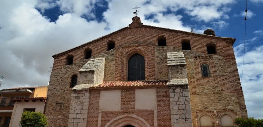 horarios de misa de Iglesia Parroquial de Santa María en Mojados
