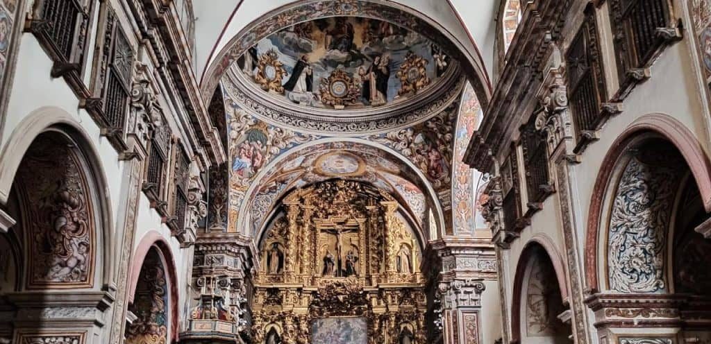 horarios de misa de Iglesia Parroquial de Santo Domingo y San Martín en Huesca