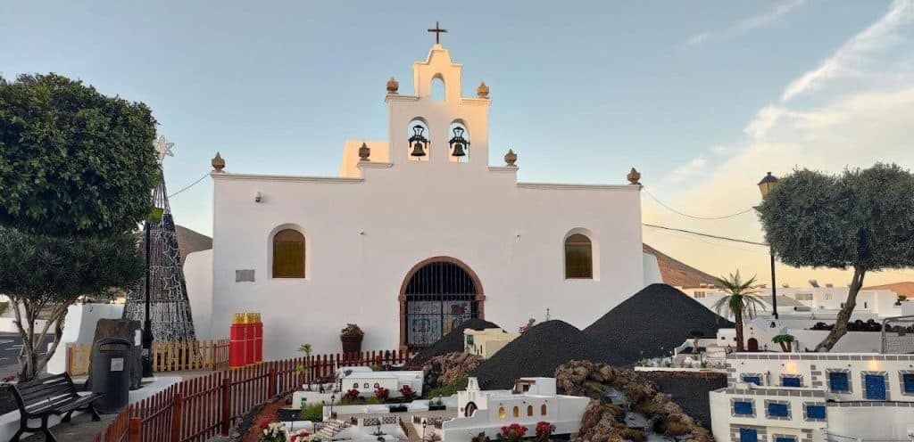 horarios de misa de Iglesia San Antonio en Tías