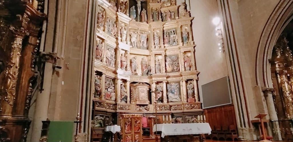 horarios de misa de Iglesia San Juan Bautista en Estella
