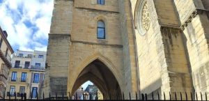 horarios de misa de Iglesia San Vicente en San Sebastián