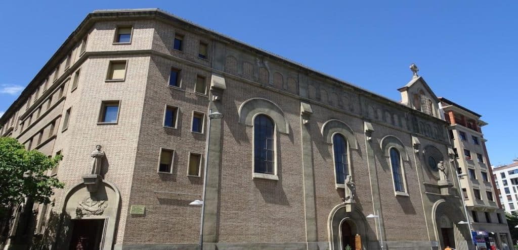 horarios de misa de Iglesia de Capuchinos San Antonio en Pamplona
