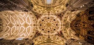 horarios de misa de Iglesia de Los Descalzos en Écija