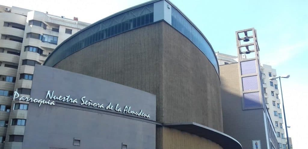Iglesia de Nuestra Señora de la Almudena 1 horarios de misa de Iglesia de Nuestra Señora de la Almudena en Zaragoza