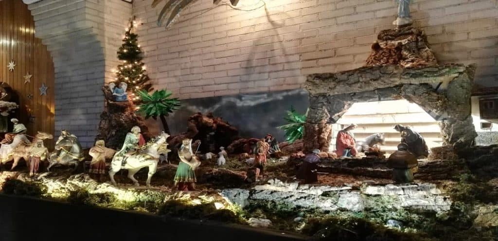 horarios de misa de Iglesia de San Alberto Magno en Pamplona
