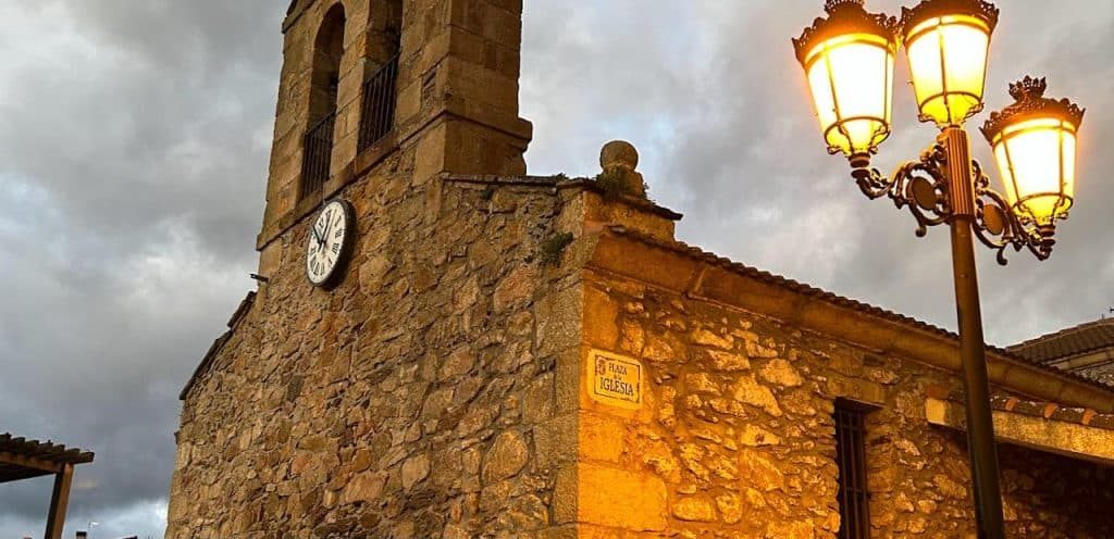 Iglesia de San Andrés 1 horarios de misa de Iglesia de San Andrés en La Serna del Monte