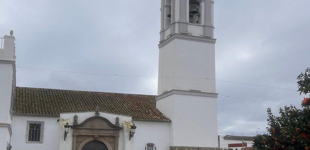 horarios de misa de Iglesia de San Bartolomé en El Real de la Jara