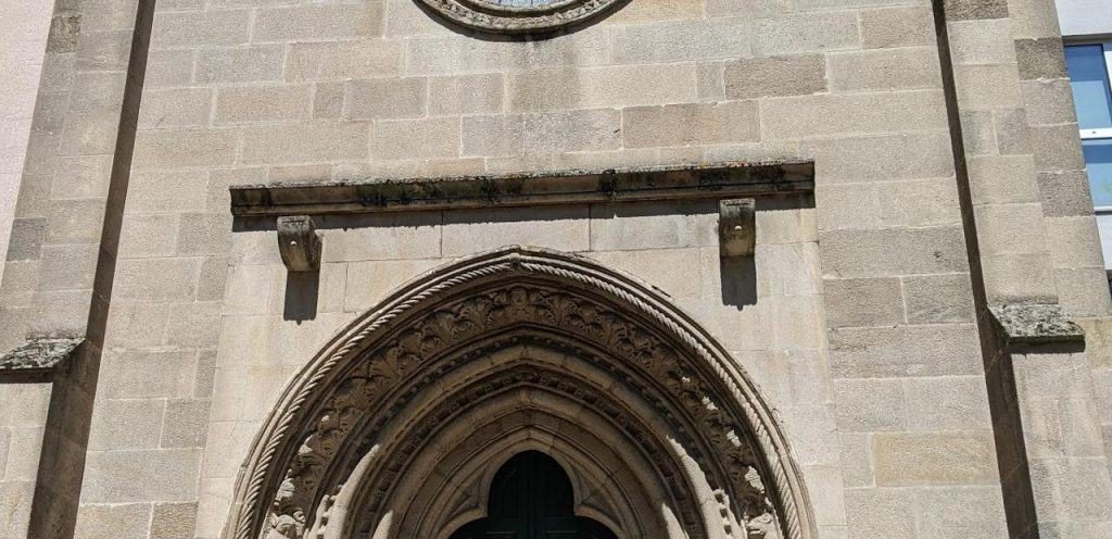 horarios de misa de Iglesia de San Francisco en Ourense