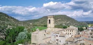 Torà 2 horarios de misa de Iglesia de San Gil en Torà