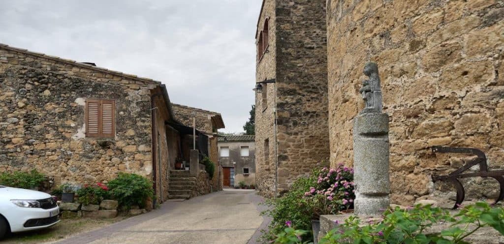 horarios de misa de Iglesia de San Juan Bautista en Vilademuls