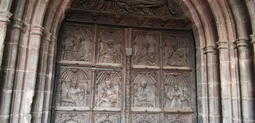horarios de misa de Iglesia de San Julián y Santa Basilisa en Ojacastro