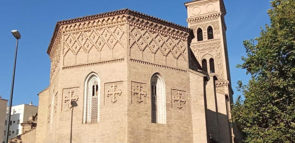 horarios de misa de Iglesia de San Miguel de Los Navarros en Zaragoza