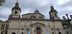 Bilbao 12 horarios de misa de Iglesia de San Nicolás de Bari en Bilbao