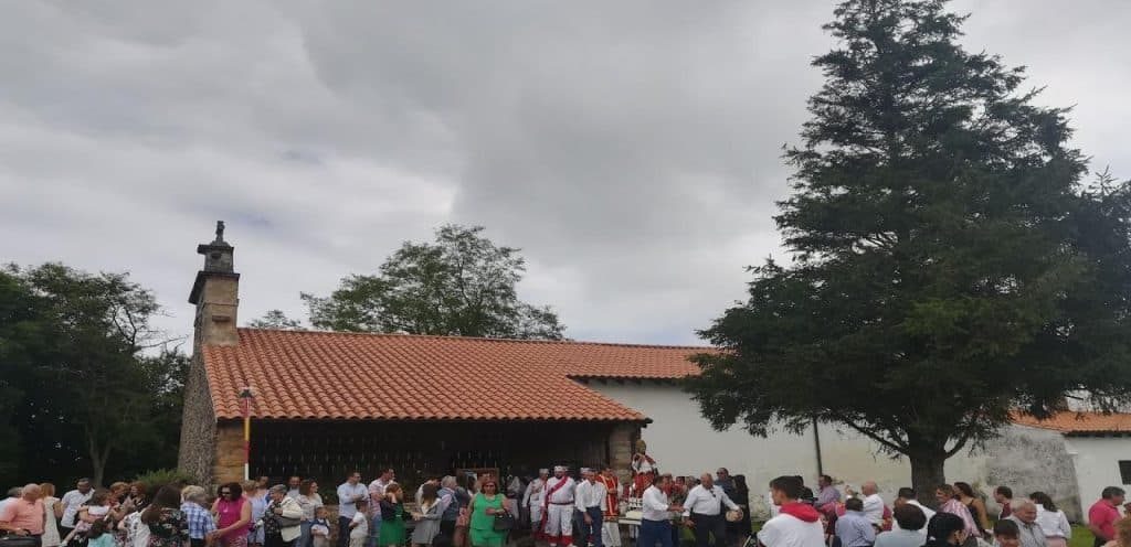 horarios de misa de Iglesia de San Pedro Apóstol en San Vicente de la Barquera