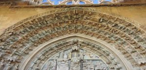 Olite 3 horarios de misa de Iglesia de San Pedro en Olite