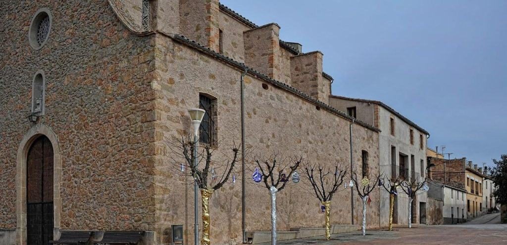 Iglesia de Sant Andreu de Maians 1 horarios de misa de Iglesia de Sant Andreu de Maians en Castellfollit del Boix