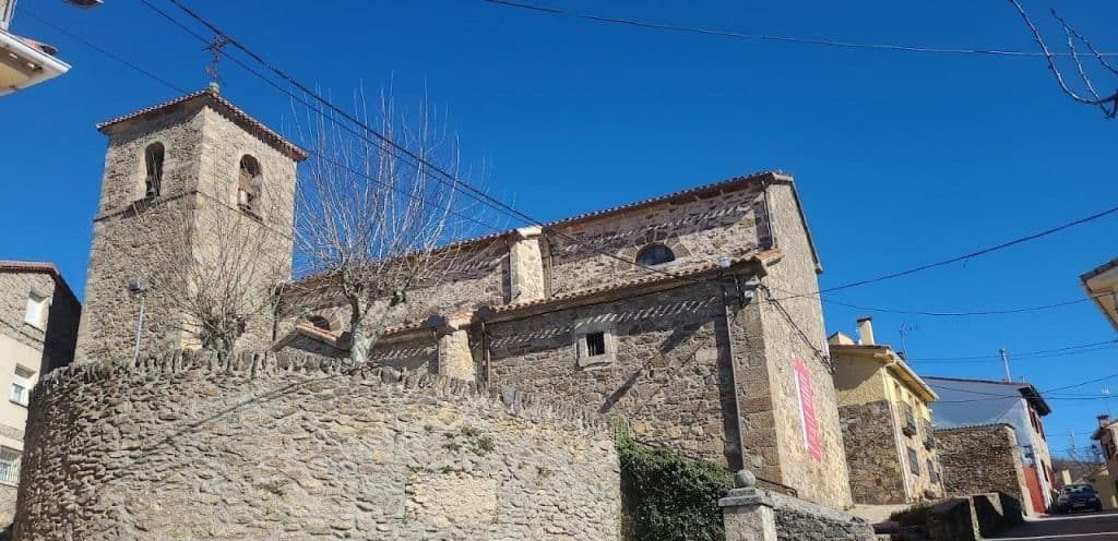 Iglesia de Santa Catalina 1 horarios de misa de Iglesia de Santa Catalina en Robregordo