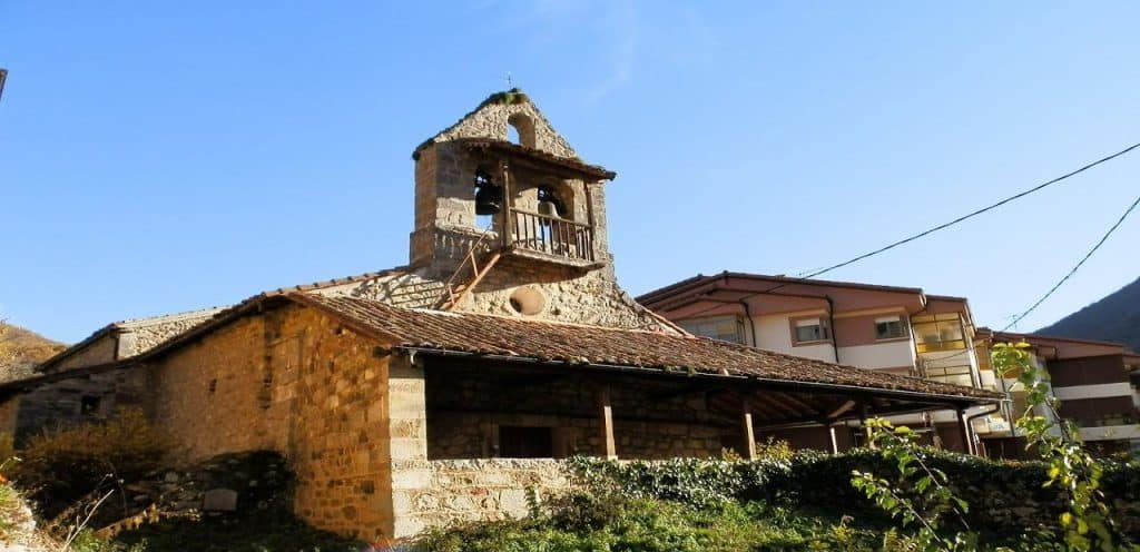 horarios de misa de Iglesia de Santa Eulalia en Posada de Valdeón