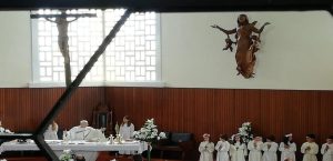 Oleiros 2 horarios de misa de Iglesia de Santa María de Oleiros en Oleiros