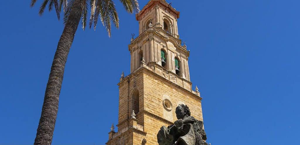 horarios de misa de Iglesia de Santa María de la Mesa en Utrera