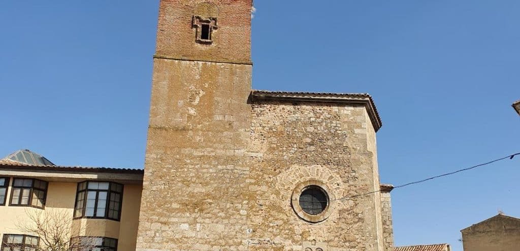 horarios de misa de Iglesia de Santa María en Almazán