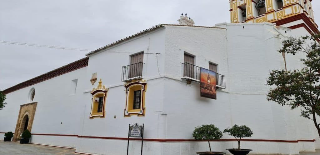Iglesia de Santa María 1 horarios de misa de Iglesia de Santa María en Sanlúcar la Mayor