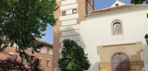 horarios de misa de Iglesia de Santiago en Baza