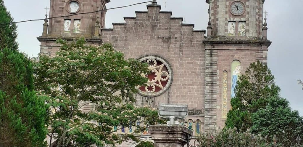 horarios de misa de Iglesia de Santiago en Elizondo