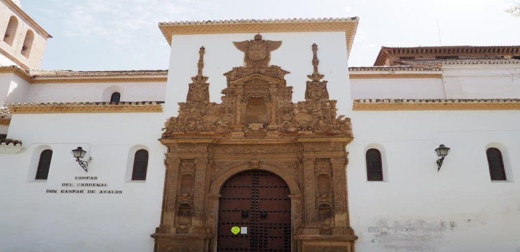 horarios de misa de Iglesia de Santiago en Guadix