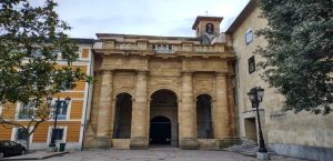 Oviedo 14 horarios de misa de Iglesia de Santo Domingo en Oviedo