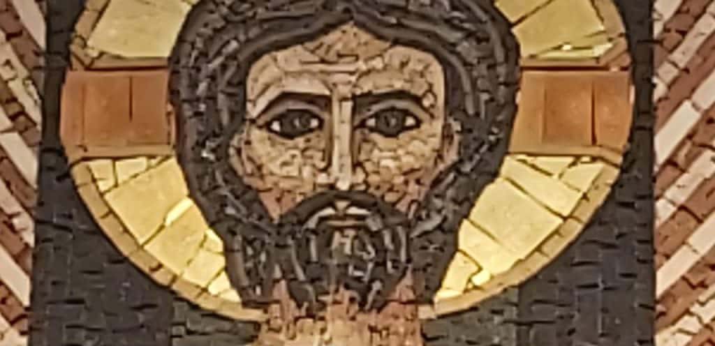 horarios de misa de Iglesia del Corazón de Jesús en Pamplona