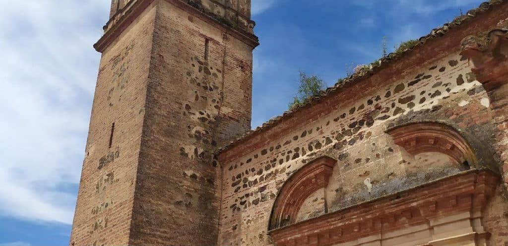 horarios de misa de Iglesia del Divino Salvador en Valdelarco