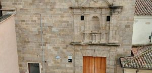 Plasencia 2 horarios de misa de Iglesia y Convento de San Francisco en Plasencia