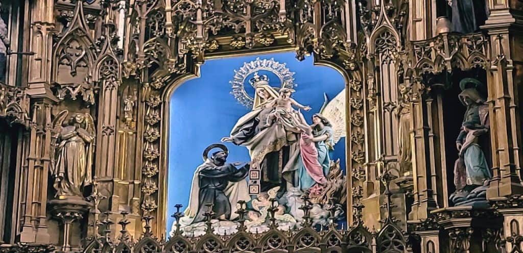 horarios de misa de Padres Carmelitas Descalzos en San Sebastián