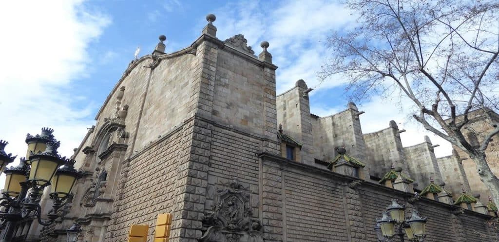 horarios de misa de Parroquia Internacional de la Mare de Déu de Betlem en Barcelona