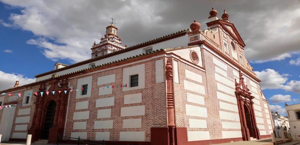 horarios de misa de Parroquia Santa María La Blanca en Fuentes de Andalucía