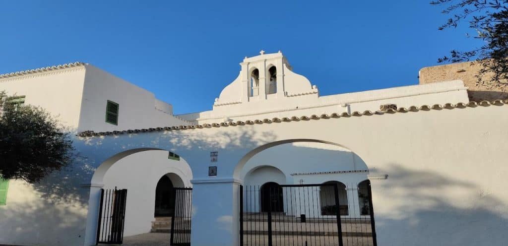 horarios de misa de Parroquia de San Antonio Abad en San Antonio Abad