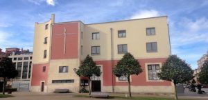 Oviedo 8 horarios de misa de Parroquia de San Javier en Oviedo