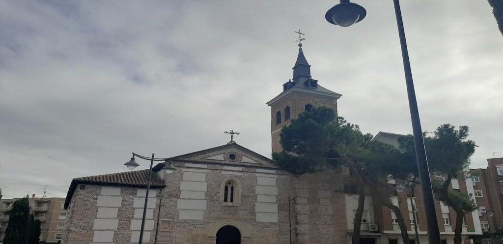 horarios de misa de Parroquia de San Pedro Apóstol en Alcobendas