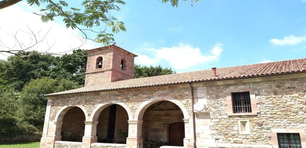 horarios de misa de Parroquia de San Pedro en Cabezón de la Sal