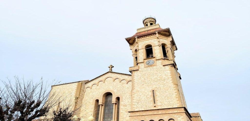horarios de misa de Parròquia de Santa Maria en Artés